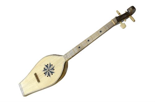 Музыкальный инструмент чонгури